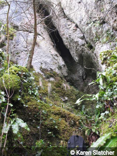 Entrance of  8. Wide fissure