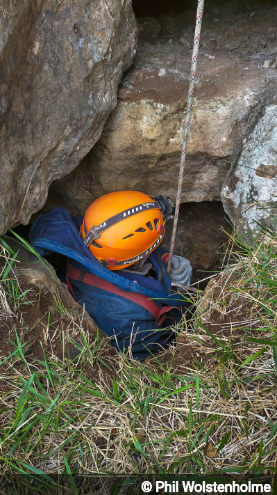 Entrance of Cadeby Pot