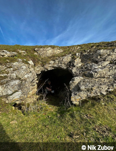 Entrance of Fox Holes Field Caves