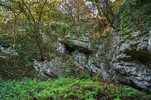 Cave Dale Cave No  1 / Location